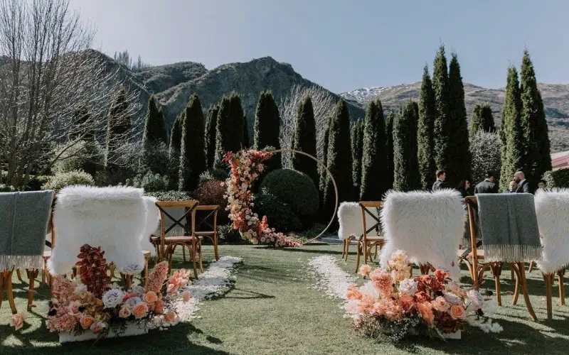 wedding_flower_arch